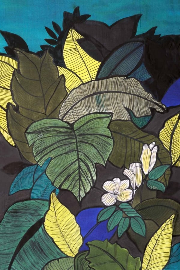 Vibrant wallpaper with large, stylized tropical leaves in green, yellow, and blue. Features two white flowers in the foreground. Background transitions from dark green to teal. Inspired by Madrid's lush parks.