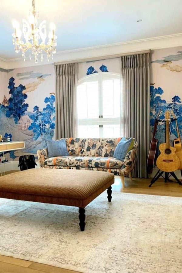 Vibrant wallpaper with blue and white landscape, featuring intricate designs and patterns. Themes of nature with detailed trees, mountains, rivers, and skies. Blue tones dominate with various shades from deep navy to soft azure, complemented by crisp white highlights enhancing depth and contrast.