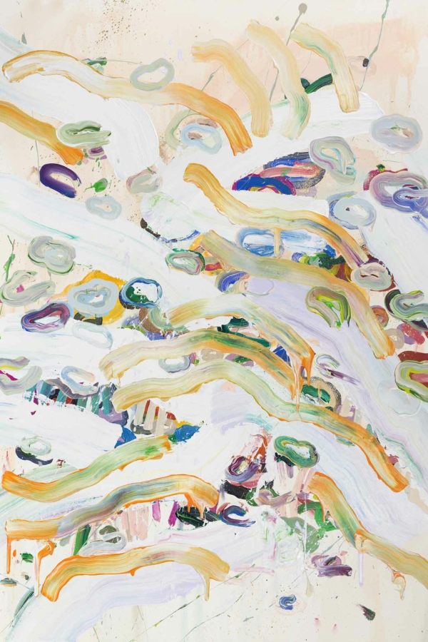 Abstract wallpaper featuring flowing, curved lines in shades of white, yellow, and green against a soft beige background. Includes splashes of purple, blue, and green for a dynamic and vibrant composition.