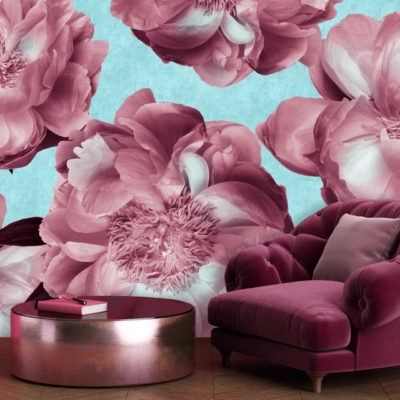 Wallpaper features oversized pink peony blossoms against a soft turquoise background, creating a floating effect. Key colors: pink and turquoise.